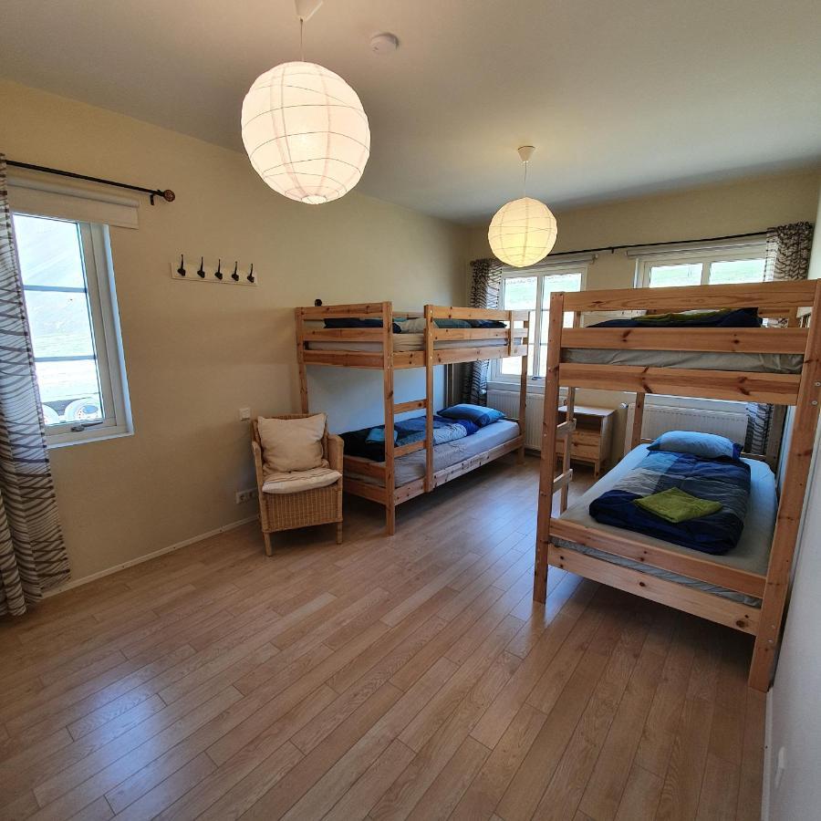 Hvammur 2 Guesthouse Red House Blonduos Εξωτερικό φωτογραφία